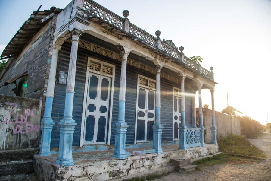 Cartagena: Rosario Island and Mangroves Private Day Trip - Key points at a glance