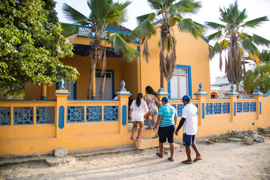 Cartagena: Rosario Island and Mangroves Private Day Trip - What the $244 price means