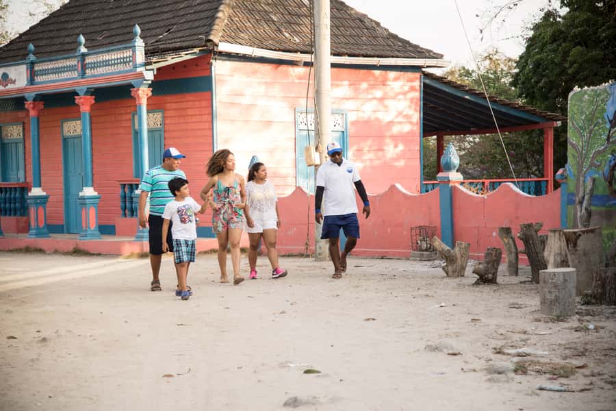 Cartagena: Rosario Island and Mangroves Private Day Trip - Breakfast in a local Barú home