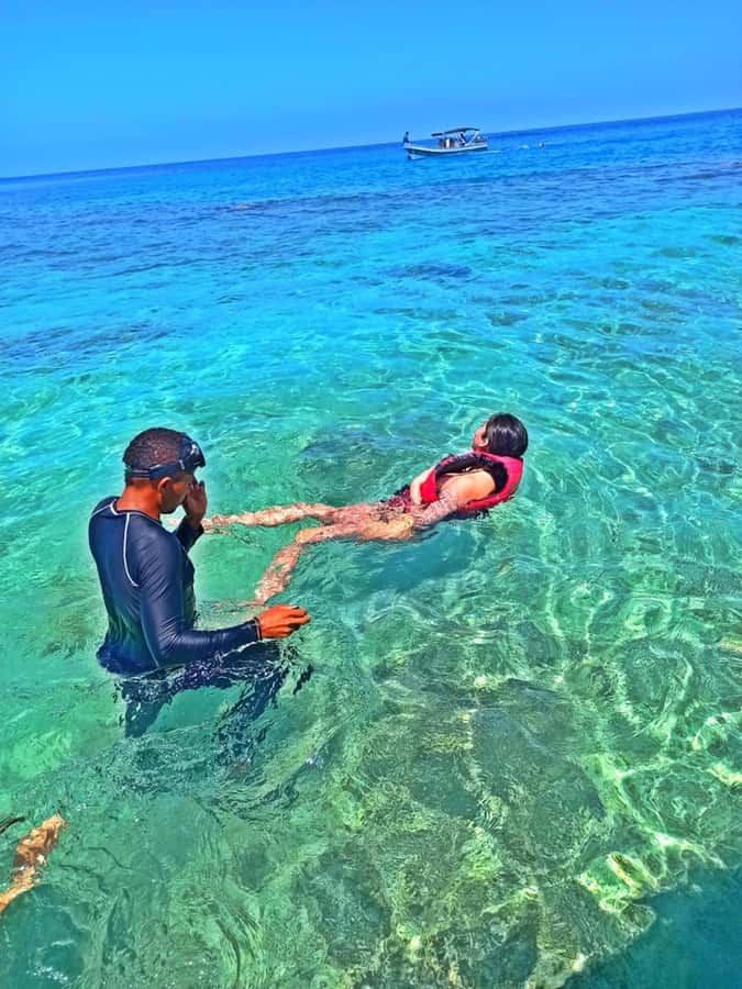 Cartagena: Rosario Islands, Playa Blanca, Baru - Seeing the Rosario Islands from the water