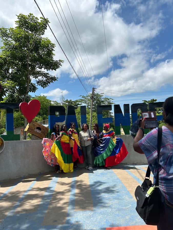 Cartagena:San Basilio de Palenque private DayTrip with Lunch - Walking through murals, homes, and squares