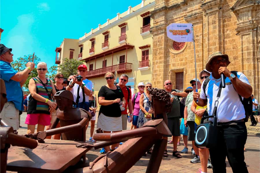 Cartagena: Shared Walking Tour of the Colonial Old Town - Why 90 minutes can be the right length