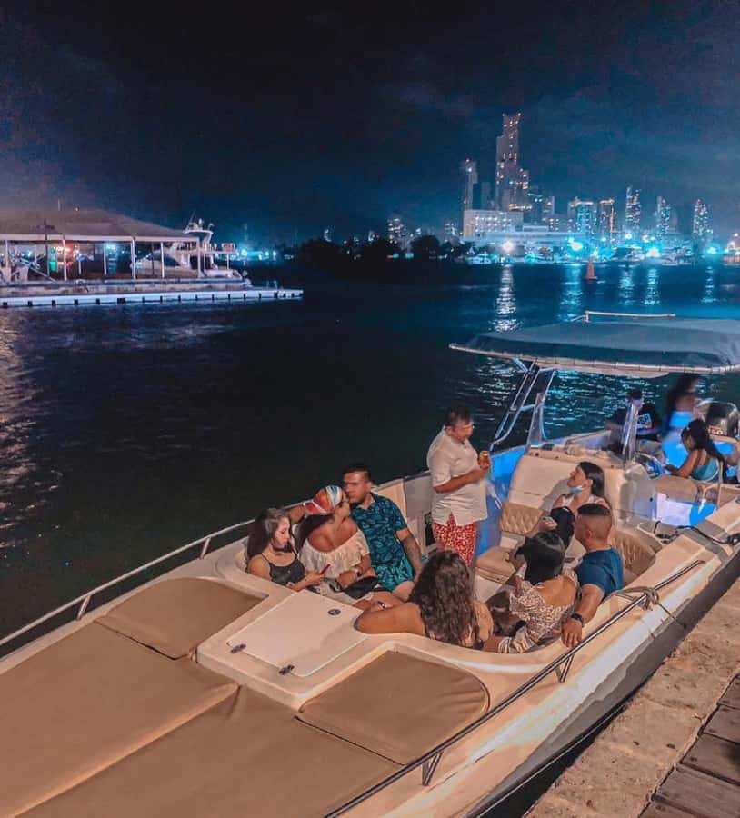 Cartagena: Speed Boat Party on the Bay with open bar - What the Two-Hour Route Actually Feels Like