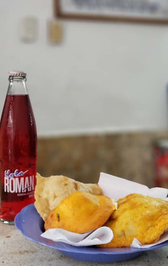 Cartagena: Street Food Walking Tour - The first stop: Chinese and Cartagena flavors