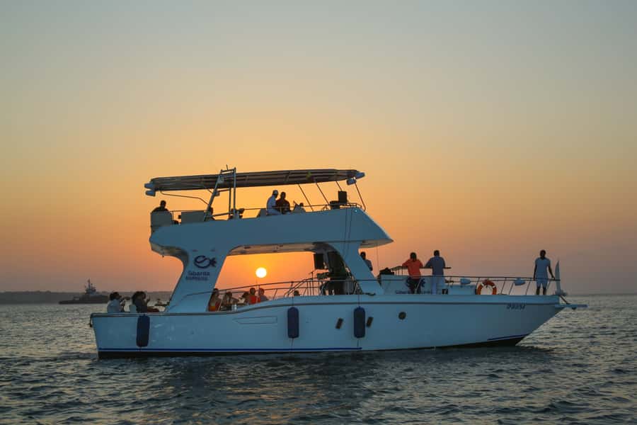 Cartagena: Sunset Cruise with Open Bar - Is $29 a fair price for 90 minutes?