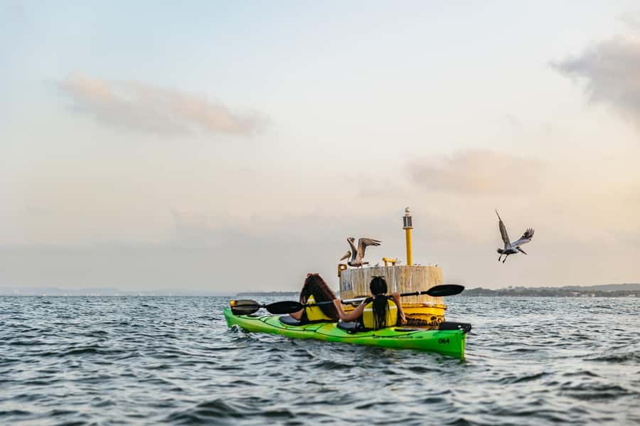 Cartagena: Sunset Sea Kayaking Tour - The sunset wait, and why timing matters