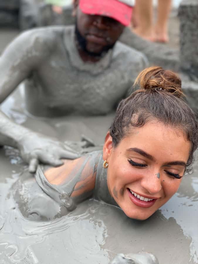 Cartagena: Totumo Mud Volcano Experience - Who will enjoy this muddy half-day?