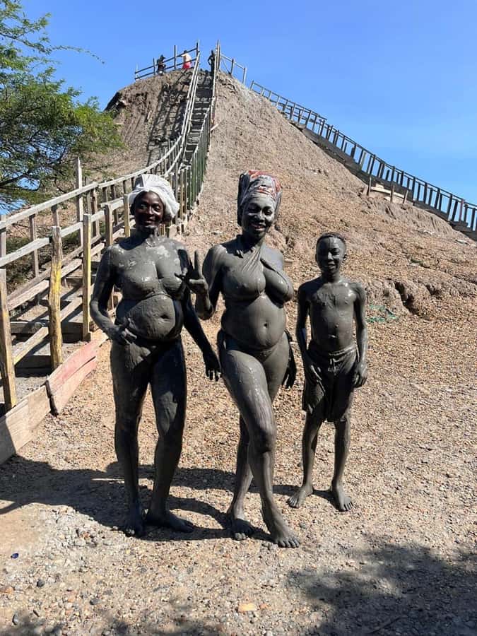 Cartagena: Totumo Mud Volcano with Bilingual Guide - The local services can add cost and confusion