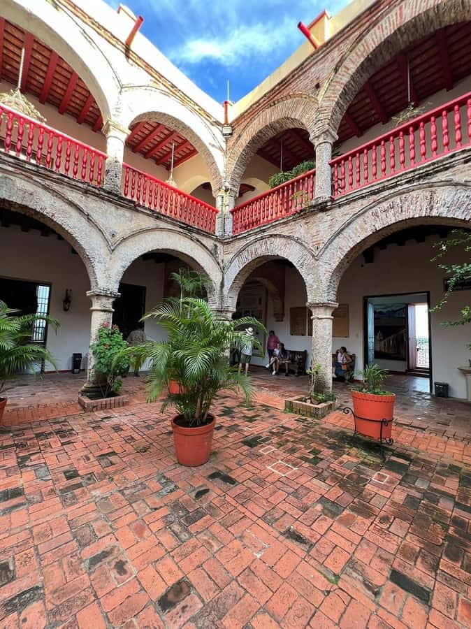 Cartagena: Tour the emblematic Cerro de la Popa - Is $33 a fair price?