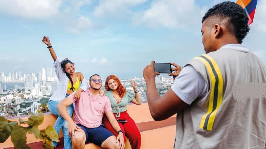 Cartagena: Tour the emblematic Cerro de la Popa - Returning to Bocagrande and the coastal districts