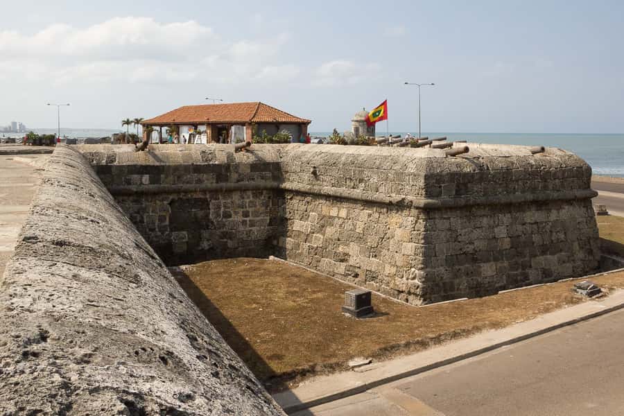 Cartagena: Walled City & Getsemani Private Tour - Pickup, transport, and cruise-port use