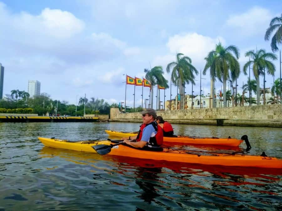 Cartagena: Walled City Kayak Tour - Key points at a glance