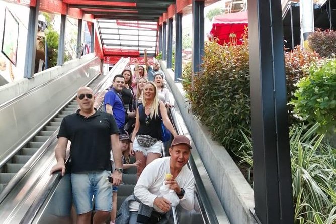 City Tour + Commune 13 Medellin - Riding the Metro and Metrocable