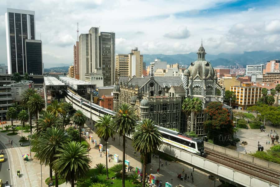 City Tour of Downtown Medellin Private or Shared - Key points to know before you book