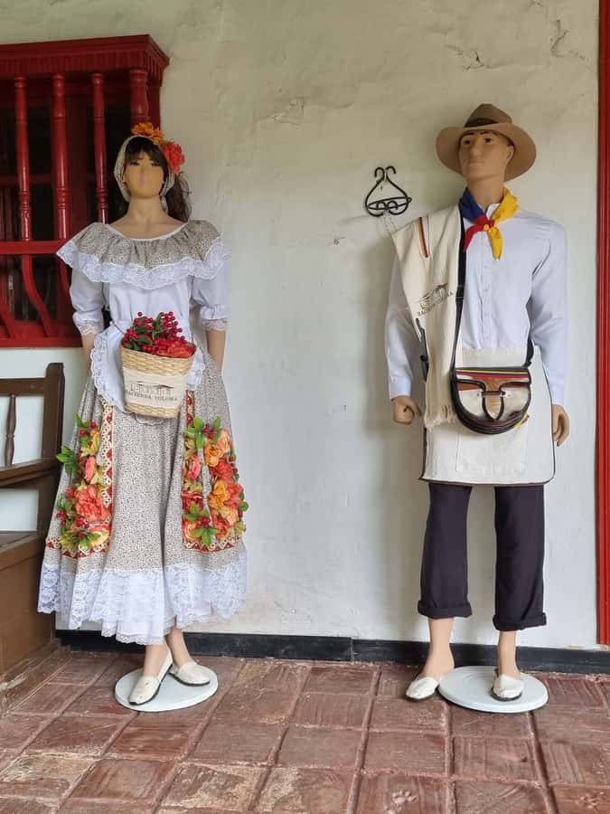 Coffee Experience: Hacienda Coloma Tour from Bogotá - Who should book this coffee day