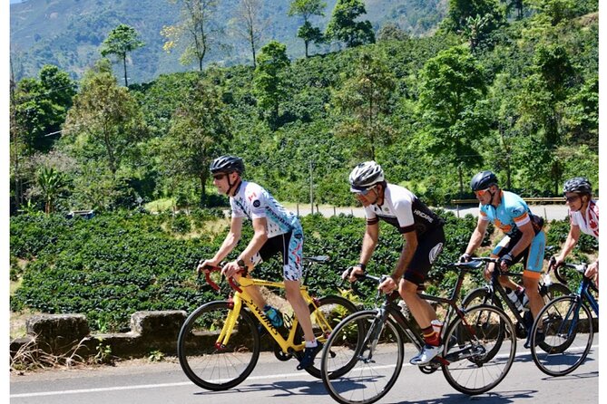 Colombia cycling trip - Day two: El Retiro and your first Colombian hills