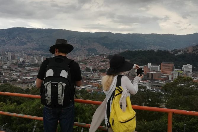 Combo Guatape and Medellin Sightseeing Tours - What the $166.25 price really covers