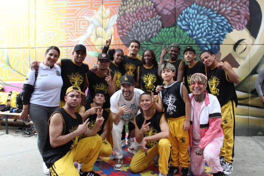 Complete Tour in Comuna 13: Graffiti, History and Street Delights - Key points to know before you book