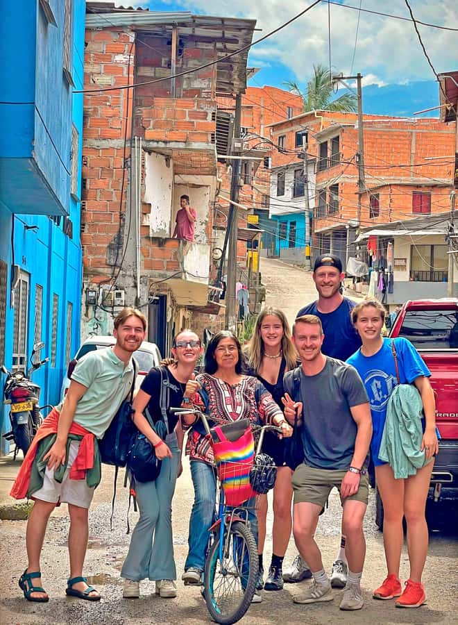 Comuna 4 - Moravia Tour - The final visits, including Moravia Cultural Center