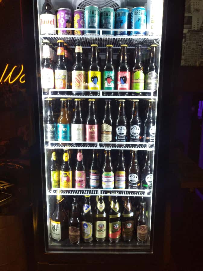 Craft Beer Pub Crawl in Cali - Ana and the value of a small group