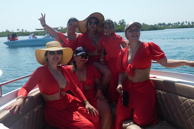 Family Day Trip - Private Boat Charter To The Rosario Islands - Rosario Islands for swimming and snorkeling