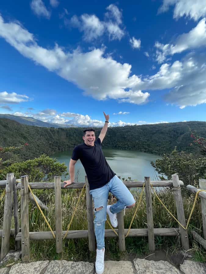 From Bogota: Guatavita Lagoon and Village Guided Tour - Guatavita village, one hour of cobblestones and color