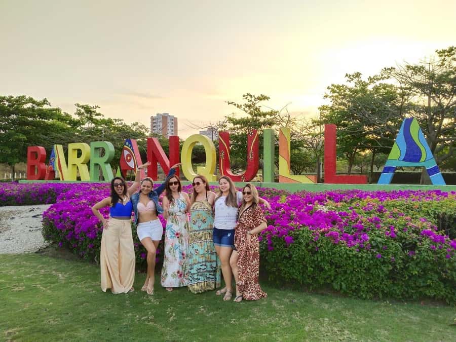 From Cartagena: Barranquilla & Santa Marta Guided City Tour - Barranquilla and the first look at the coast