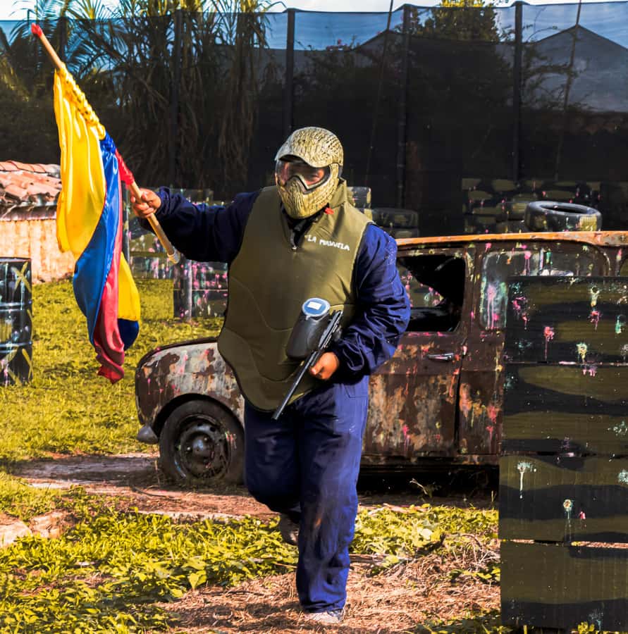 From Guatape: Pablo Escobar Mansion, Paintball & Boat Ride - Who will enjoy this four-hour outing