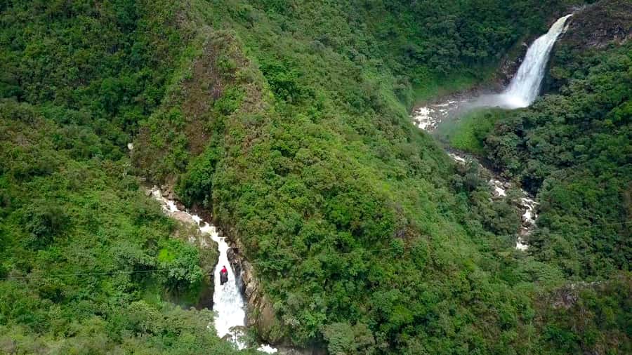 From Medellín: Dream Hammocks, Zipline, & Waterfall Day Trip - A flexible lunch break at La Ceja