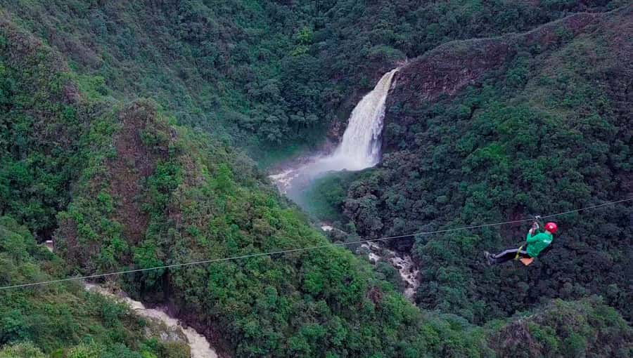From Medellin: Epic Zipline and Giant Waterfall - The first 20-minute hike to the zipline