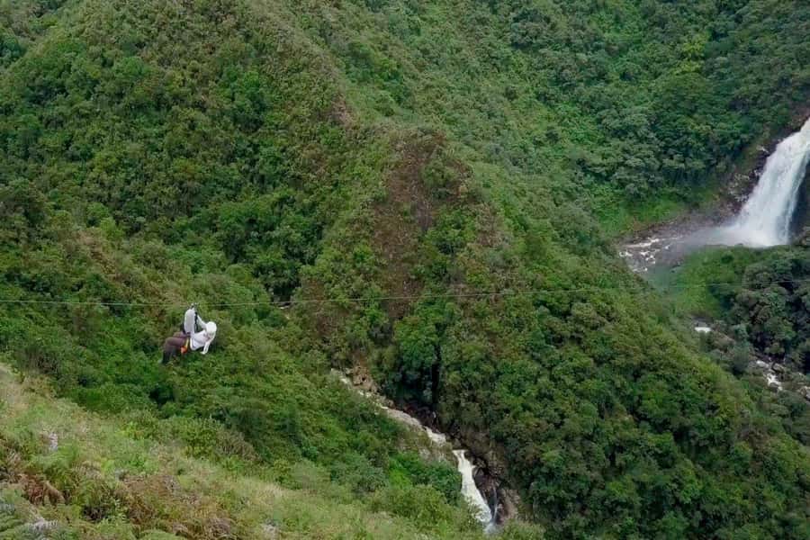 From Medellin: Epic Zipline and Giant Waterfall - The 1.5-hour drive from Medellín to La Ceja