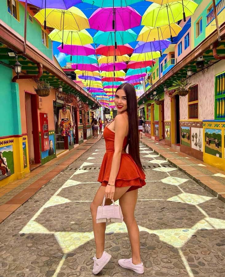 From Medellin: Guatapé & Peñol Rock with Boat & farm animals - Why this Guatapé day trip works