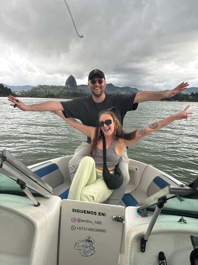 From Medellín: Guatape Private Tour, El Peñol, Boat Ride - The morning drive, coffee, and pan de bono