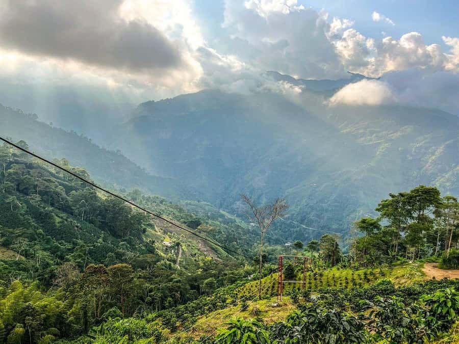 From Medellín: Jardín Private 2-Day Tour with Activities - Lunch, optional activities, and the ride home