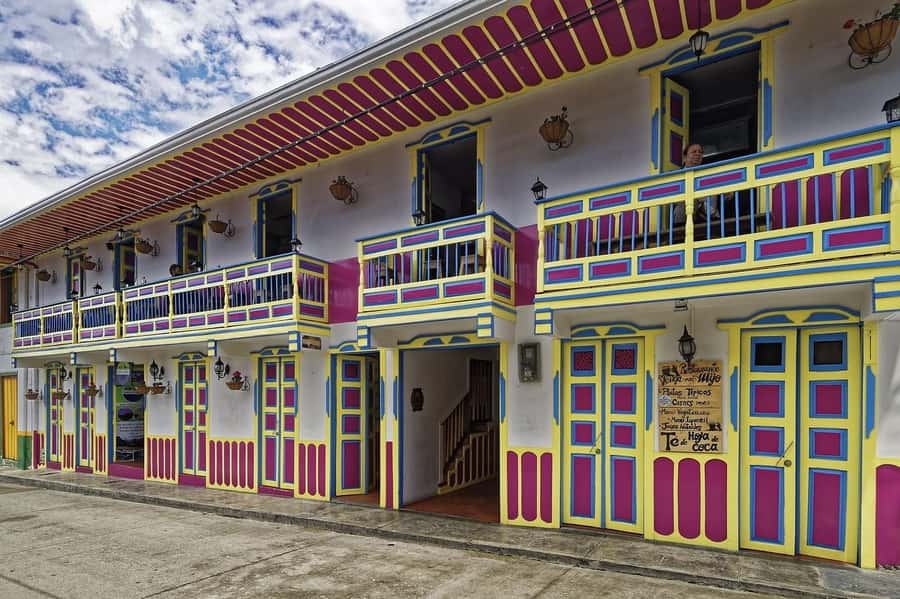 From Medellín: Jardín Private 2-Day Tour with Activities - What the $245 price really covers