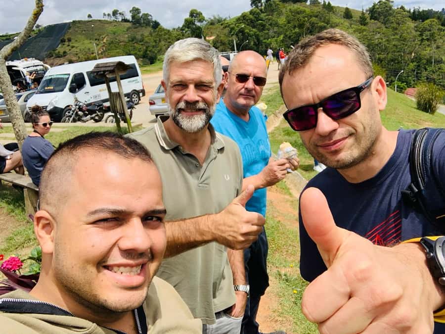 From Medellín: Private Santa Fe de Antioquia Tour - What the private guide adds
