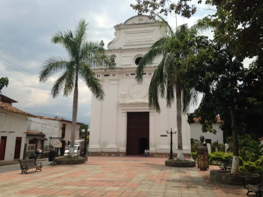 From Medellín: Private Santa Fe de Antioquia Tour - Leaving El Poblado for Antioquia’s old capital