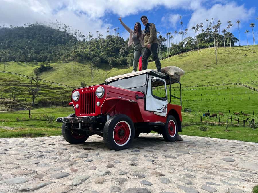 From Salento: Cocora Valley Shared Tour - The ride from Salento to the valley