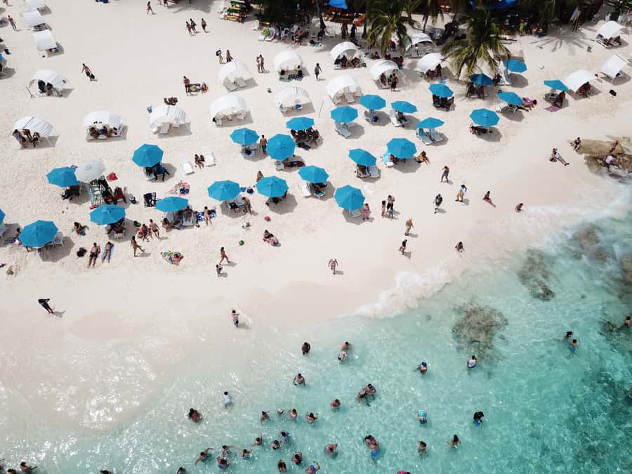 From San Andrés: Speedboat Tour to Johnny Cay Island - The organization issue you should take seriously