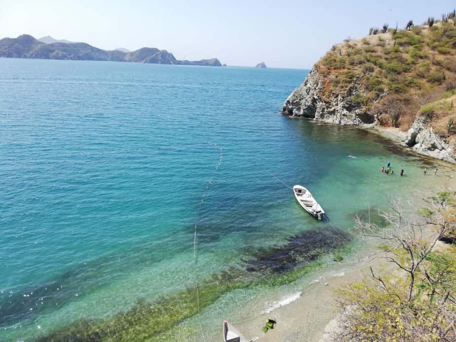 From Santa Marta: Sisiguaca Beach Hike with Snorkeling - The 30 to 40 minute coastal walk