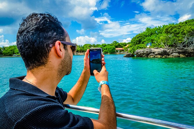 Full Day 5 Best Rosario Islands Spots Make Friends & do Snorkel - Snorkeling in the Rosario Islands