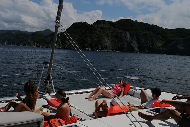 Full-Day Catamaran Tour through Tayrona - Weather, closures, and cancellation details