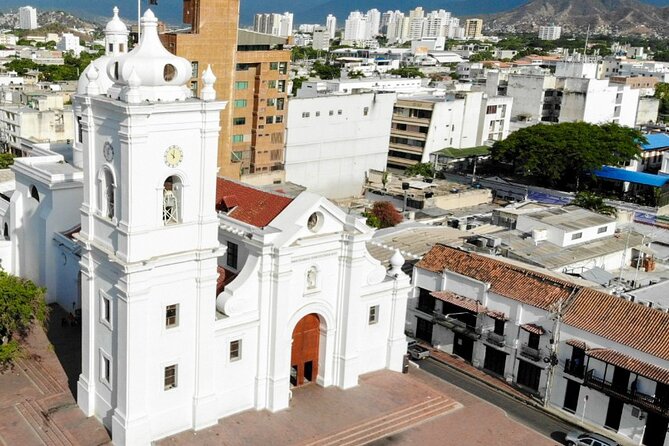 Full Day Tour from Cartagena through Barranquilla and Santa Marta - El Rodadero and the 90-minute beach break
