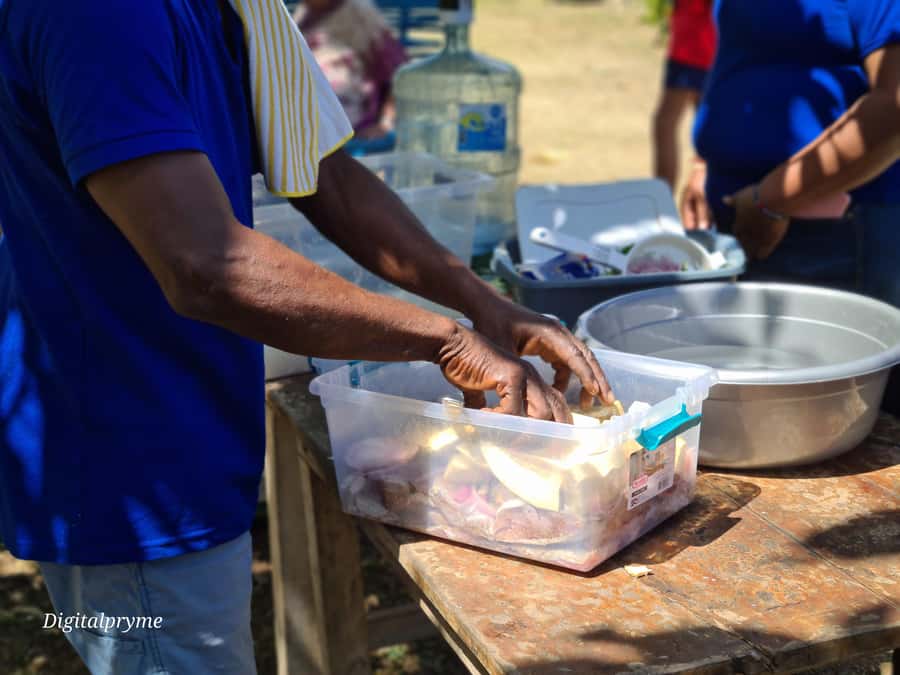 Gastronomic and musical experiences in San Andres Rondontour - Sitting down to eat what you helped make