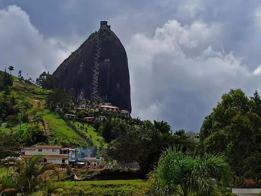 Guatapé & Coffee Farm, all in one day - A working coffee farm from seed to cup