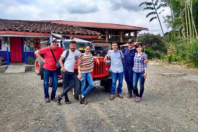 Howler Monkey Tour On The Barba Reserve - Bremen Of Philandia - The Willie Jeep ride from Filandia