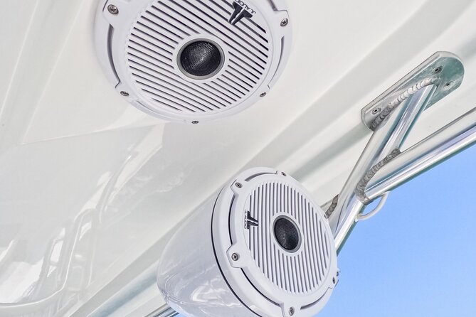 Large Boat Rental in Cartagena de Indias - Booking, weather, and the practical details