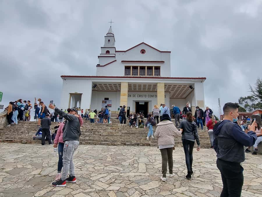 Layover City Tour or Conexion in Bogota - Practical limits and what to bring