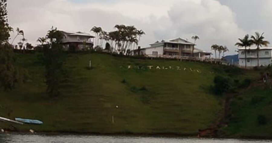 Luxury boat ride - Guatapé - The value of $102 for a private group