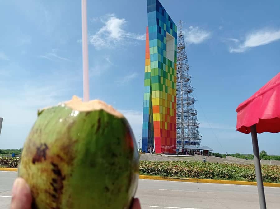 Malecón, Carnaval Museum, Downtown Barranquilla City Tour - La Ventana al Mundo in 20 minutes